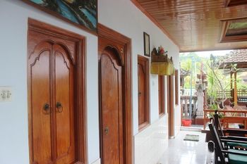 Serangan Inn 1 Padangbai  Luaran gambar
