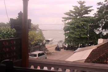 Serangan Inn 1 Padangbai  Luaran gambar